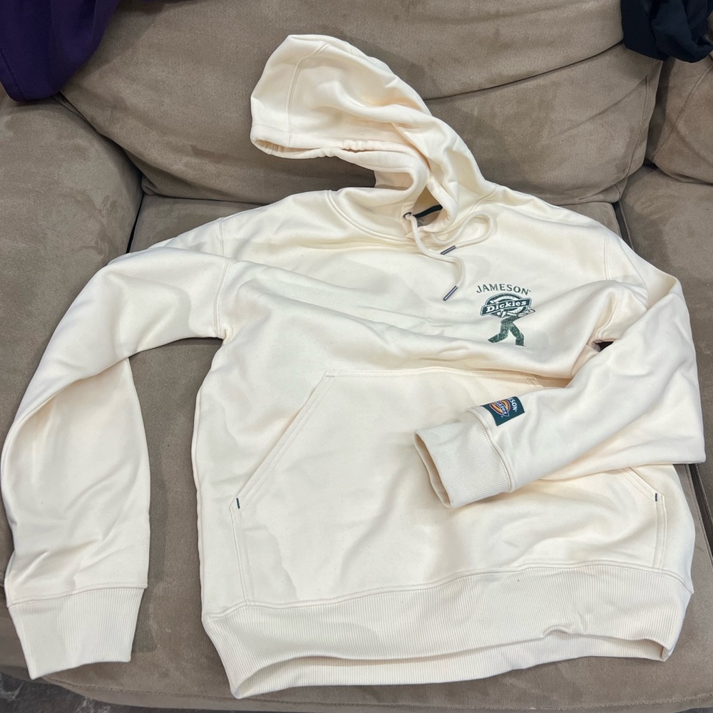 New with tags. Dickies x Jameson cream hoodie size medium.